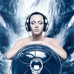 Giorgia Angiuli - Embrace Me Now (Techno Radio Edit)